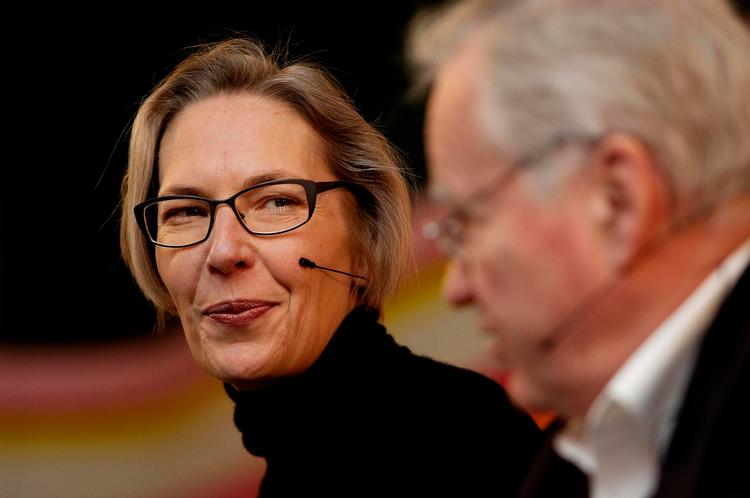 Team. Generaldirektør Maria Rørbye Rønn og bestyrelsesformand Michael Christiansen mener, at programkvaliteten bliver forbedret med den nye strukturændring.