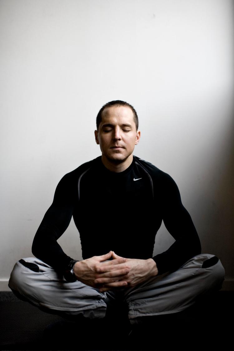 HARMONI. Hvis man træffer de rigtige valg, vil man havne et fredfyldt sted inden i sig selv, lyder den filosofi, Chris MacDonald bl.a. støtter sig til. 