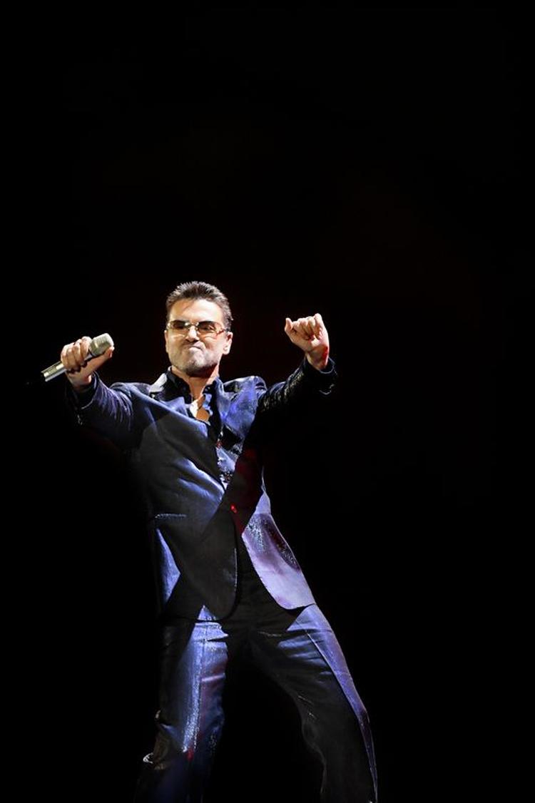 Intimt. Der sælges 12.000 billetter til George Michaels koncerter i Herning, hvilket er noget mindre skala end da han optrådte foran 50.000 i Parken i 2008. 