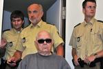 NAZIFORBRYDELSER. 91-årige John Demjanjuk ankommer til retten i München. Arkivfoto. 