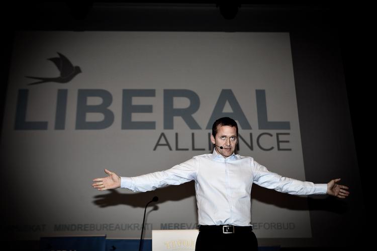 Blokeret. »Det er trist for den politiske debat, at dem, der er bange for os, prøver at blokere, at vi kan deltage i debatten«, siger Anders Samuelsen. 