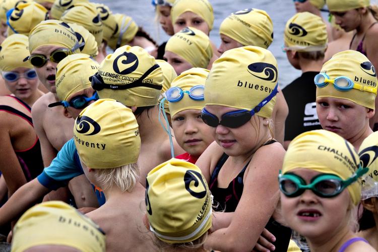 FOLKESPORT. Roskilde Tri vil lokke motionster i alle aldre til baglæns triatlon lørdag. Foto her er fra børnenes triatlon op til Challenge. 