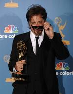 Rå. Al Pacino kan vel efterhånden kaldes et gangster-ikon. Nu vender han tilbage i den vante rolle. 