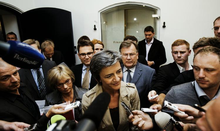 Tilfreds. Margrethe Vestager (R) er meget glad for og stolt efter aftalen, siger hun. 