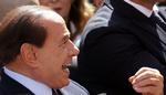 Angreb. For Silvio Berlusconi er angreb det bedste forsvar. Så sent som i den forløbne uge kaldte han nogle offentlige anklagere i Milano for »vort demokratis cancer«. Berlusconi står selv under anklage for korruption i netop Milano. 