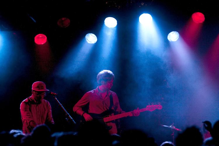 Rumrejse 2011. Ført an af Chazwick Bundick på synthesizer og ekkotung  vokal gav amerikanske Toro y Moi en  psykedelisk danselektion. 