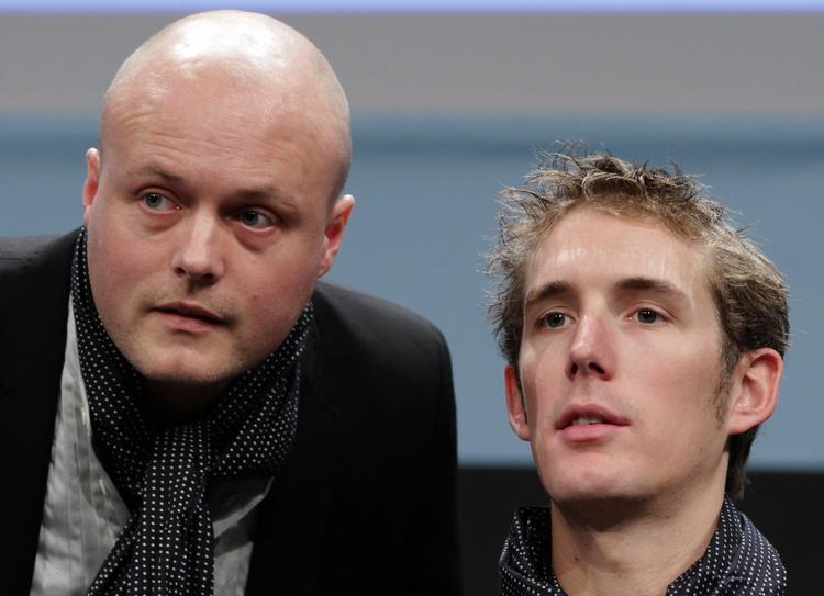 Sorg. Leopard Trek-chef Brian Nygaard  og Andy Schleck er begge hårdt mærkede efter Wouter Weulandts død. 