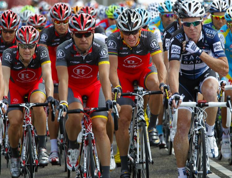 aflyst. Levi Leipheimer (tv) beklager over for cykelentusiasterne, at det ikke har været muligt at gennemføre første etape af Tour of California. 