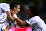 rekordjæger. Cristiano Ronaldo (tv) fejrer en scoring for Real Madrid i søndagens kamp mod Villarreal. 