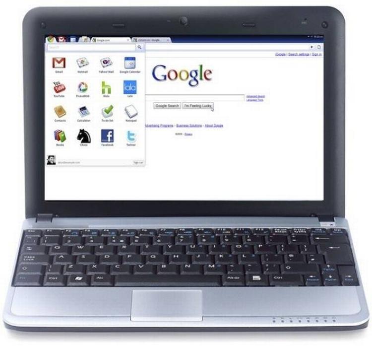 Det eneste deciderede program, der befinder sig i maskinen, er Googles browser Chrome. Derfor kan den bærbare starte og være på nettet på otte sekunder. 