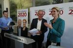 Løfte. Villy Søvndal og Helle Thorning-Schmidt vil opgive at få danskerne til at arbejde 12 minutter mere, hvis et flertal i Folketinget fastholder udhulingen af efterlønnen efter valget. 