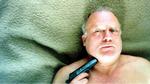 grænseoverskridende. Sex er både kilde til liv og destruktiv kraft i Gaspar Noés film, der er fyldt med grænseoverskridende billeder som voldtægt, selvmord, drab eksplicitte blowjob, blodige hesteslagtninger og strip. Foto fra 'Seul contre tous'. 
