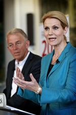 Fremlæggelse. SF's Villy Søvndal og Socialdemokraternes Helle Thorning-Schmidt præsenterede deres plan i dag. 