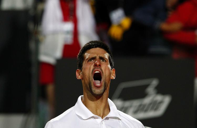 sejrsmaskine. Novak Djokovic jubler efter endnu en imponerende sejr mod verdens nummer et, spanske Rafael Nadal. 