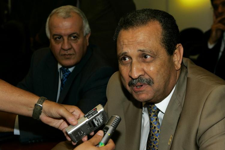 Flygtet. Olieministeren Shokri Ghanem er i Tunesien. 