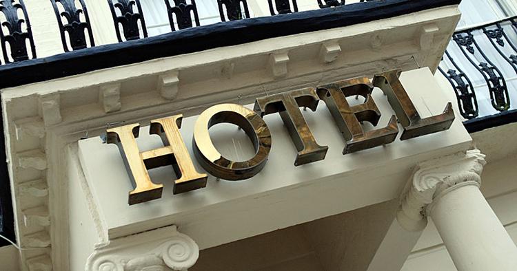 HOTELKLAGER. For små værelser eller dårlig indretning, kan få danskerne til at klage over hoteloplevelsen. 