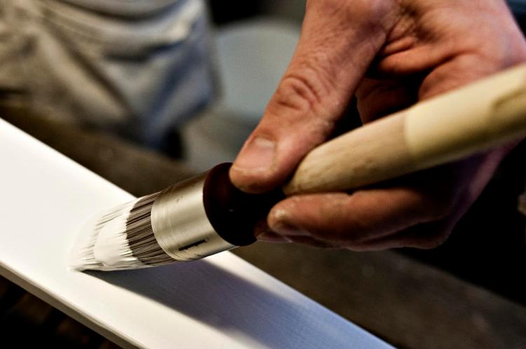 Giftdampe. De skadelige lugte kommer blandt andet fra maling, kloakker og renserier. Arkivfoto. 