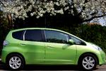 Benzinvenlig. Honda Jazz Hybrid brillerer med fin økonomi, især ved bykørsel. Bilens facon giver god rummelighed. 