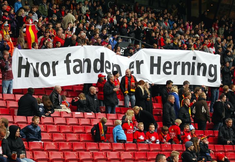 langtur. For andet år i træk skal FC Midtjylland til Parken for at møde FC Nordsjælland i pokalfinalen. 