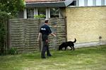 Efterforskning. Politiet ransagede i går en bolig i sagen om dobbeltdrabet i Odense. 
