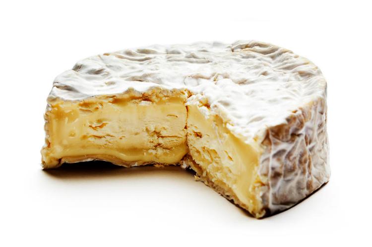 Hvidskimmel Camenbert passer godt til en tysk riesling. 