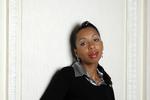 RØDDER. Marie NDiaye er født og opvokset i Frankrig, men trækker i 'Tre stærke kvinder' også på sin senegalesiske baggrund. Foto: Catherine Helie/Editions Gallimard 