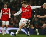 Angriber. Niclas Bendtner kæmper hårdt for at få lov at optræde i Arsenasl trøje, U/21-landsholdet lokker ikke i samme grad. 
