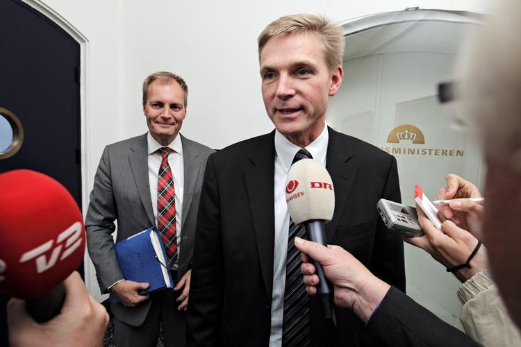 Aftaler. De borgerlige politikere - inklusive Kristian Thulesen Dahl - har haft travlt med forhandlingerne den seneste måneds tid. Snart gælder det en vækstpakke. 