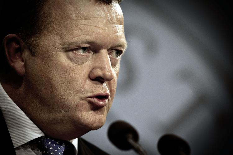 Arbejdstøjet. »Det er vigtigt for regeringen, at en del ting bliver vedtaget på denne side af sommerferien. Der er ting, vi ønsker at få vedtaget: Det gælder for eksempel boligjobordningen«, siger Lars Løkke Rasmussen. 
