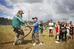 Spejderarbejde. Tidlig introduktion til indflydelse i det danske foreningsliv er med til at give de unge nogle værdier, som er til gavn for demokratiet. 