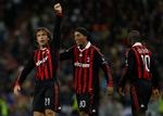 Milans garvede stjerner viste igen at rutinen og den snu tilgang til fodbold kan være mere gavnlig end friske unge ben. 