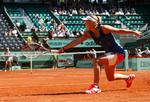 trængt. Caroline Wozniacki kom i uventede problemer mod Aleksandra Wozniak, og danskeren skal hæve niveauet, hvis hun skal frem til finalen i Paris. 