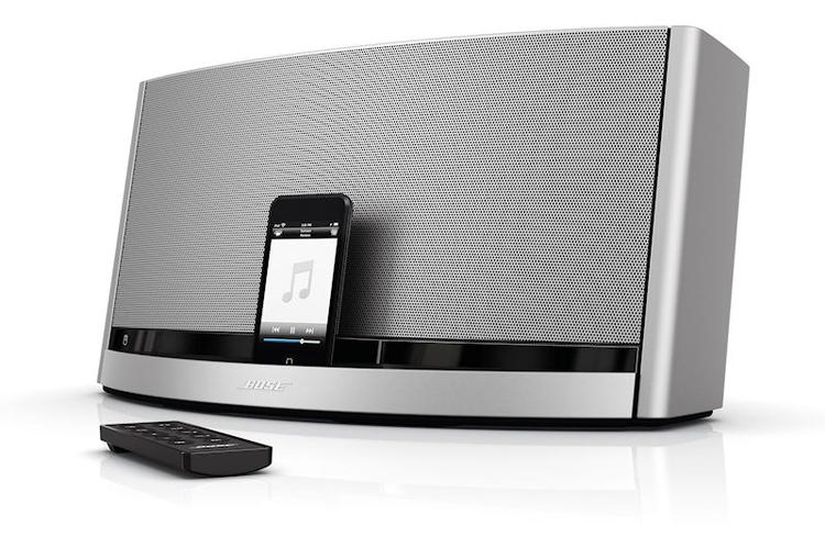 Bose Sounddock 10 vinder testen. Den koster 4.499 kroner. 