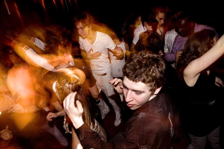 FANGET. Nyt webkoncept vil lokke fulde unge til at skrifte og uploade deres afsløringer til Facebook 