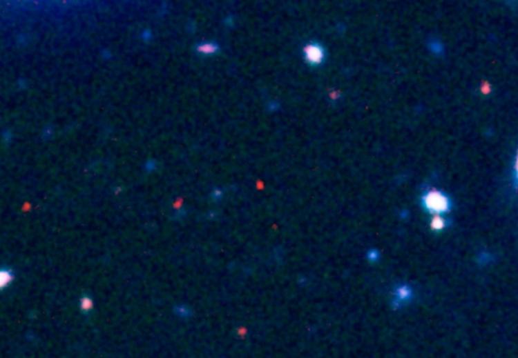 EKSPLOSION. Lyset fra GRB090229B ser ikke ud af meget på dette observationsfoto. Den røde lysprik i midten af billedet er har rejst 13,14 milliarder lysår for at ramme Jorden. 