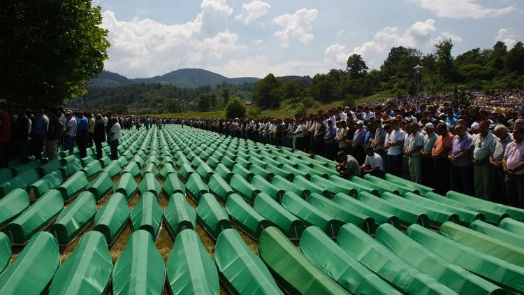 Cirka 8.000 muslimer blev dræbt ved massakren i Srebrenica. 