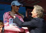 suveræn. Italiensk presse tror ikke på, at Alberto Contador kan trues i Giro d'Italia. 