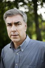 Nyt. Kurt Strand var i 25 år vært på Danmarks Radio og er desuden formand for Cavling-komiteen. 