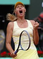 Vinder. Sharapova vandt kampen 3-6, 6-4 og 6-0 efter at have været i store problemer undervejs. 