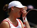 færdig. En semifinale og en finale havde Samantha Stosur nået de seneste to år, men det sker ikke i år. 