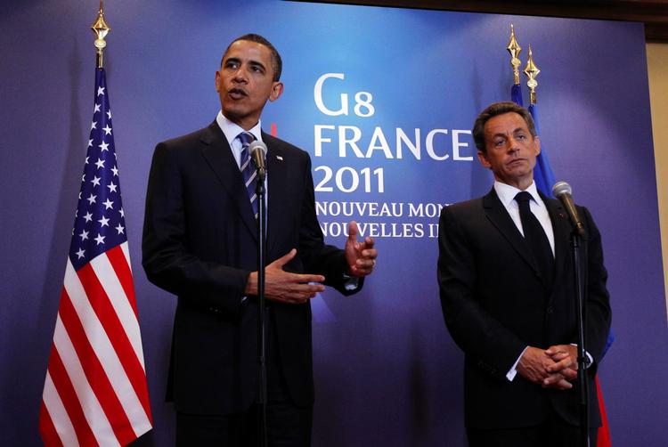 G8. Barack Obama og Nicolas Sarkozy på pressemødet efter G8-topmødet, som har fundet sted i det nordlige Frankrig i går og i dag. 
