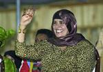 Forvandlet. Sofia Gaddafi har undergået en forvandling fra 2003, hvor dette billede er taget, til i dag, hvor hun er deprimeret og vred efter de mange angreb fra de Natoledede styrker. 