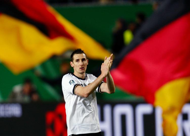 effektiv. Otte mål i fem EM-kampe har Miroslav Klose scoret i de seneste fem måneder. 