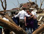 Naturkatstrofe. USA's præsident Barack Obama er i Missouri, hvor han med egne øjne kan se ødelæggelserne efter sidste uges kraftige tornado. 