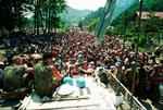 Srebrenica var under FNs beskyttelse, men kun en lille styrke hollandske FN soldater var stationeret i byen. 