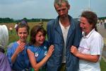 Enkelte overlevede, her er en familie er blevet genforenet, efter faderen har overlevet 'dødsmarchen' fra Srebrenica. 