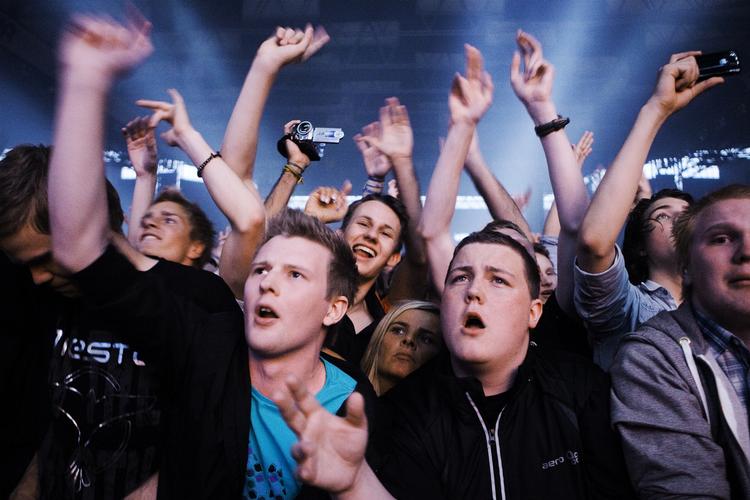 Lykke. Ifølge norske forskere, øger det især mænds livskvalitet at gå til passive kulturelle tilbud som for eksempel koncerter. (arkivfoto) 