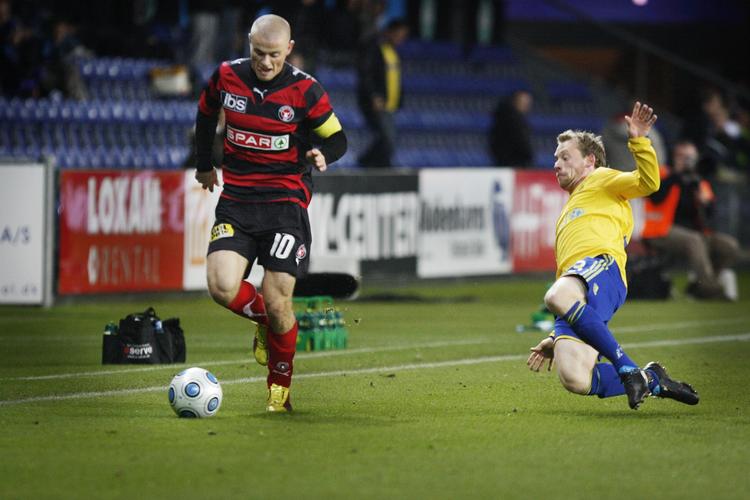 bytte? Mikkel Thygesen (tv) kan være på vej mod Brøndby IF, hvor Michael Krohn-Dehli (th) til gengæld har luftet ønsket om et skifte. 
