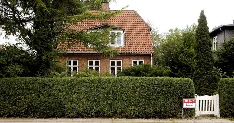 UDSALG. Mange boliger må sætte prisen ned for at få solgt. 