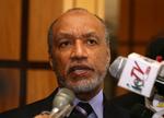 bestikkelse. Asiens Fifa-repræsentant Mohamed Bin Hammam er sammen med Fifas vicepræsident Jack Warner beskyldt for at ville købe stemmer op til præsidentvalget i forbundet. 